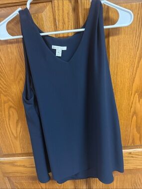 Navy Sleeveless V-Neck Tank XL